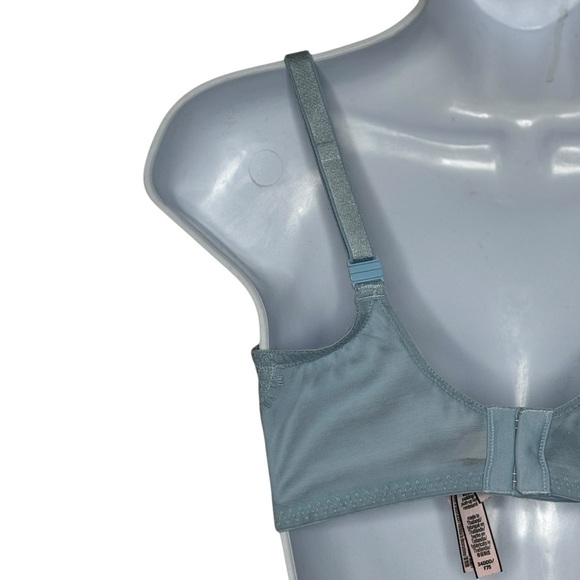 Victoria's Secret Wicked Unlined Lace Blue Topaz
Balconette Bra 34DDD - Picture 8 of 12